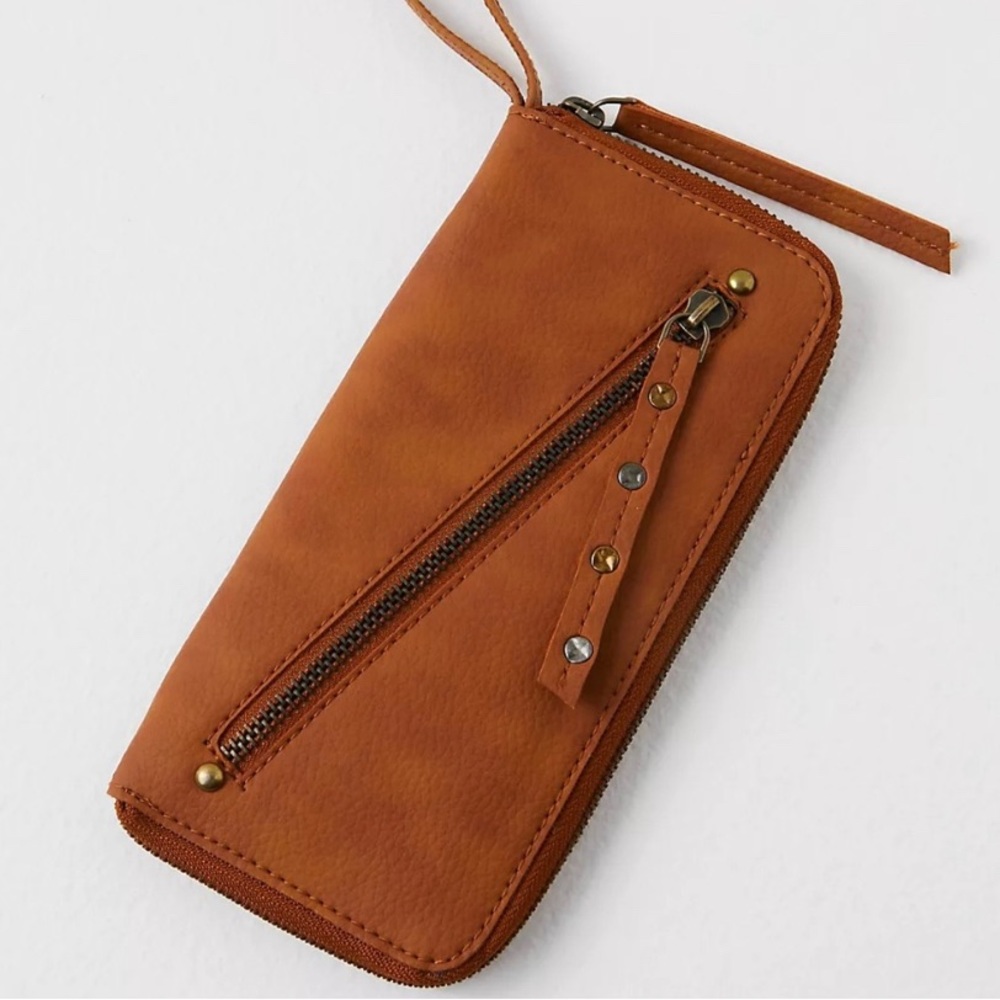 Free People wristlet